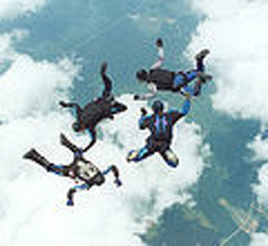 Skydivers to jump in support of Centre Helps