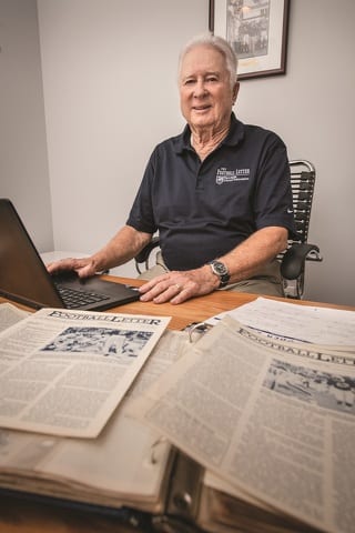 ‘An Absolute Treasure’: For 44 years, John Black has faithfully chronicled the Nittany Lions for fellow alums through ‘The Football Letter’