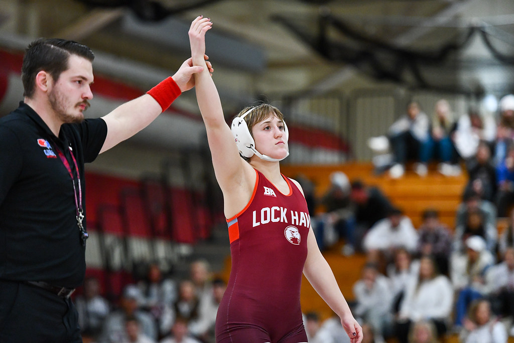 Local School Districts Preparing for First Season of PIAA-Sanctioned Girls Wrestling