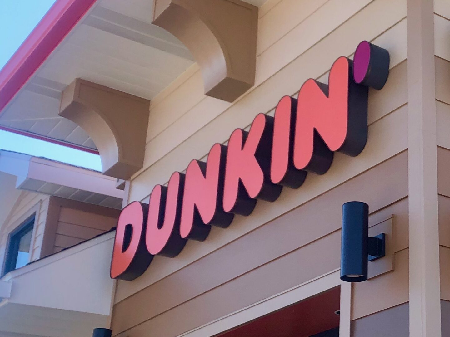 Dunkin’ to Open New Downtown State College Location