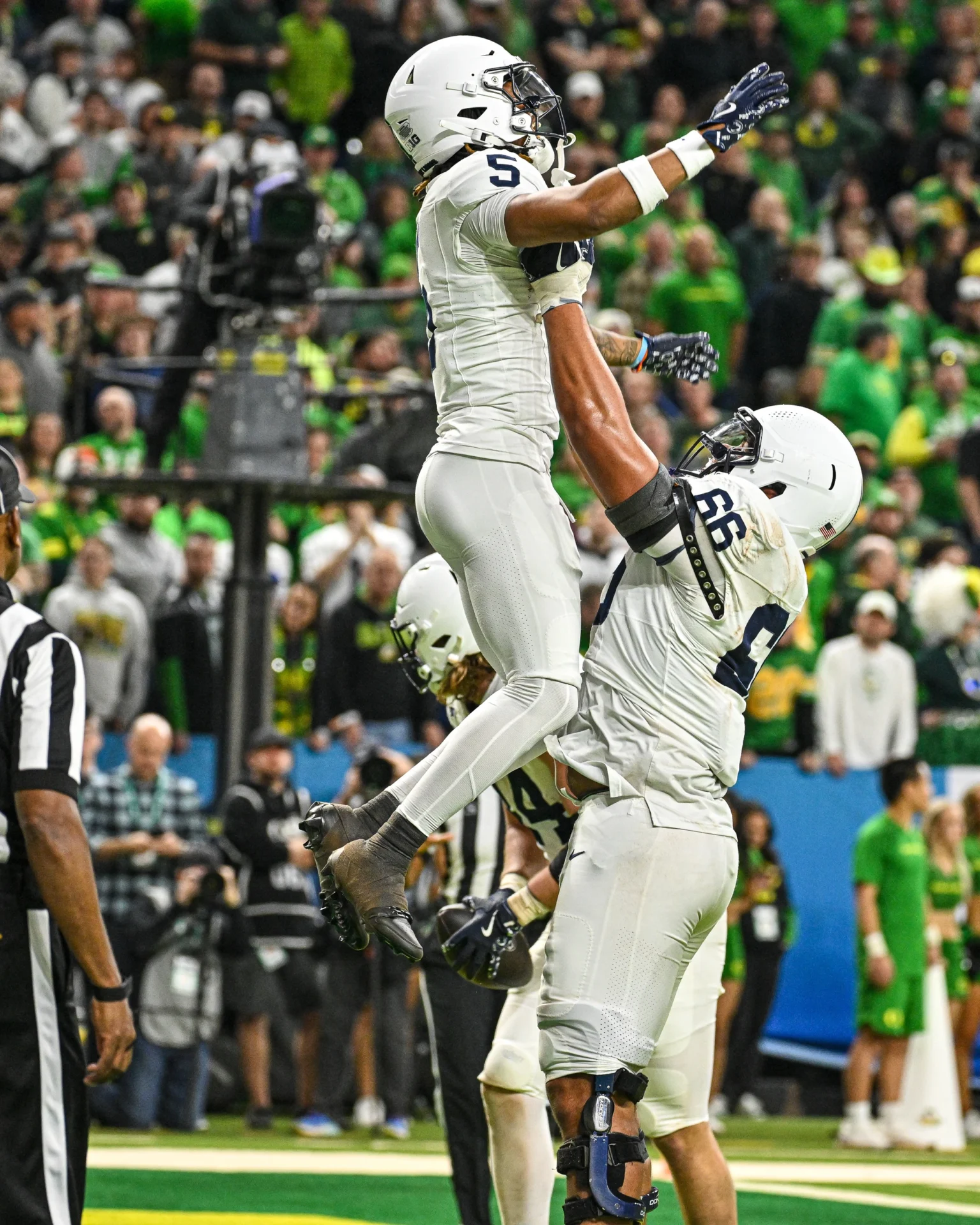 State College - PSUFootballRecap2 MARK SELDERS